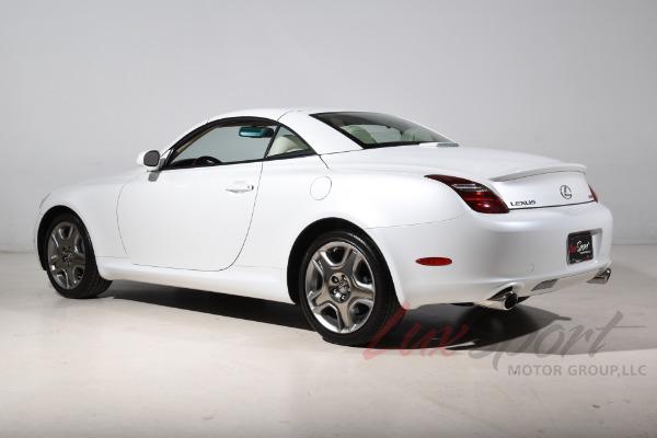 Used 2007 Lexus SC430  | Plainview, NY