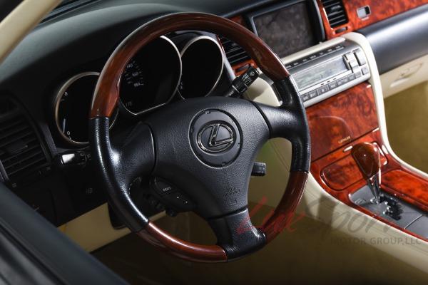 Used 2007 Lexus SC430  | Plainview, NY