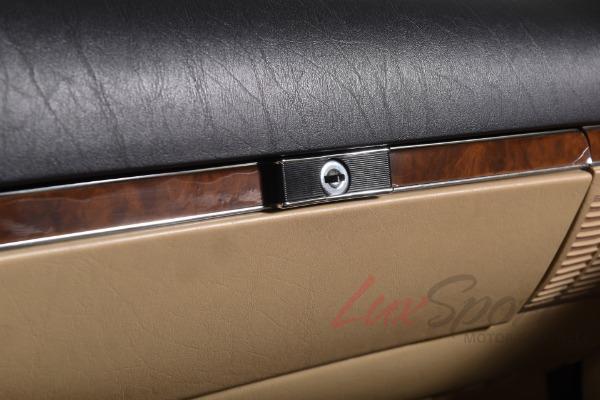 Used 1989 Mercedes-Benz 560 SL . | Woodbury, NY