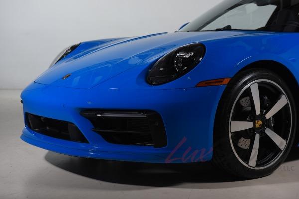 Used 2022 Porsche 911 Carrera | Woodbury, NY