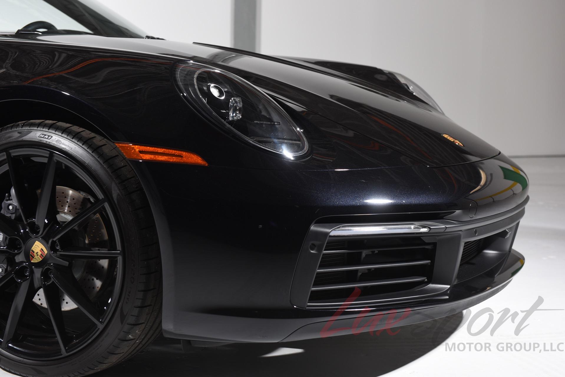 Used 2022 Porsche 911 Carrera 4 | Plainview, NY