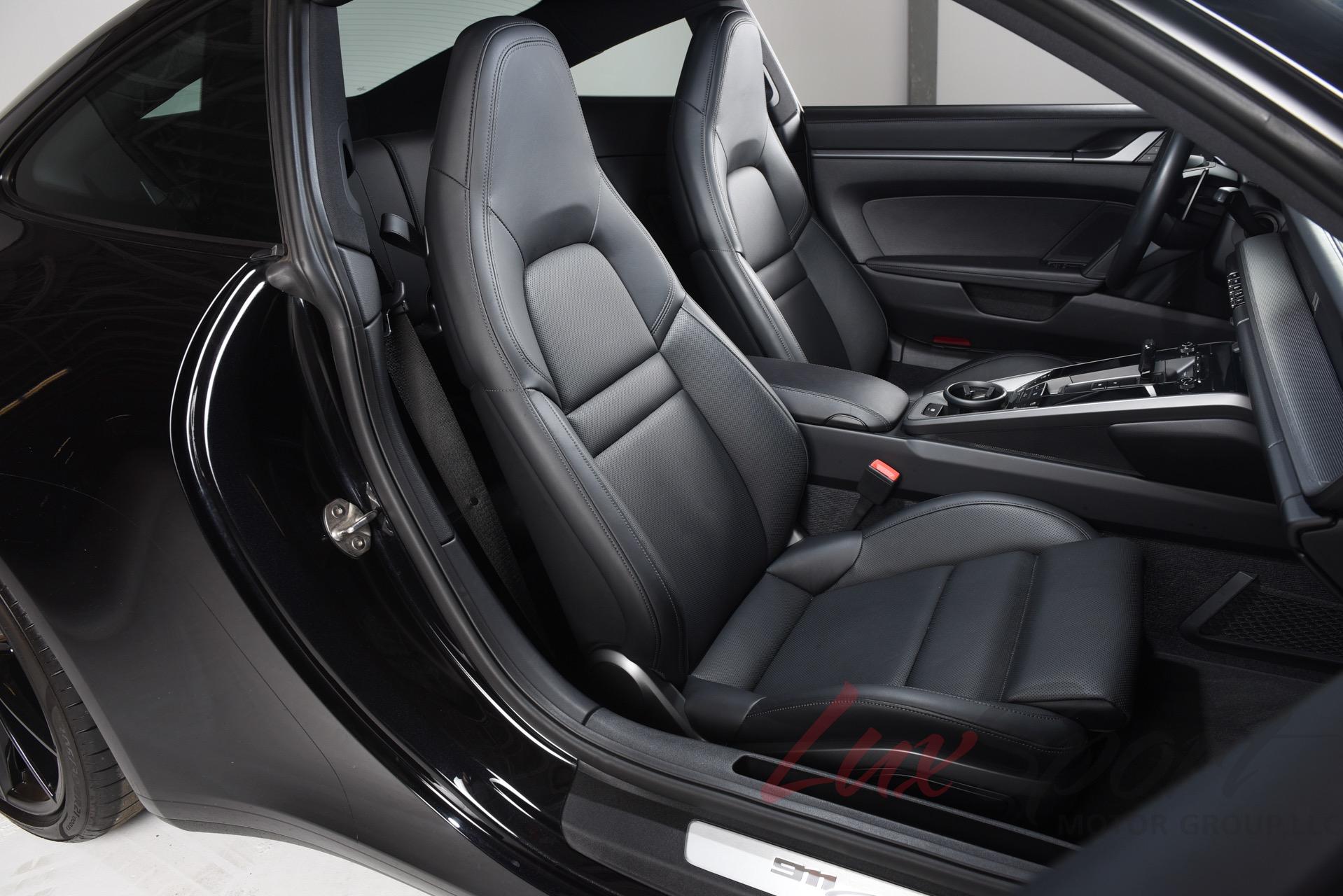 2022 Porsche 911 Carrera 4 Stock # 2022106 for sale near Plainview, NY | NY Porsche Dealer 2022 Porsche 911 Carrera 4 Stock # 2022106 for sale near Plainview, NY | NY Porsche Dealer