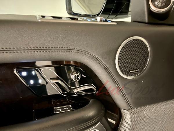 Used 2020 Land Rover Range Rover  | Plainview, NY