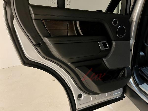 Used 2020 Land Rover Range Rover  | Plainview, NY