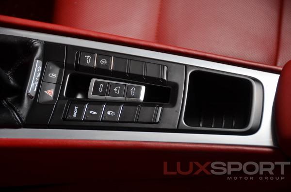 Used 2013 Porsche 911 Carrera S | Plainview, NY