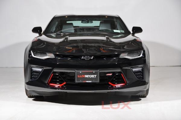 Used 2018 Chevrolet Camaro SS | Woodbury, NY