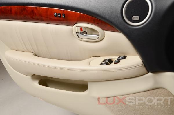 Used 2008 Lexus SC 430  | Woodbury, NY