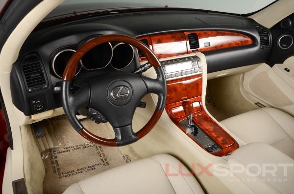 Used 2006 Lexus SC 430  | Plainview, NY