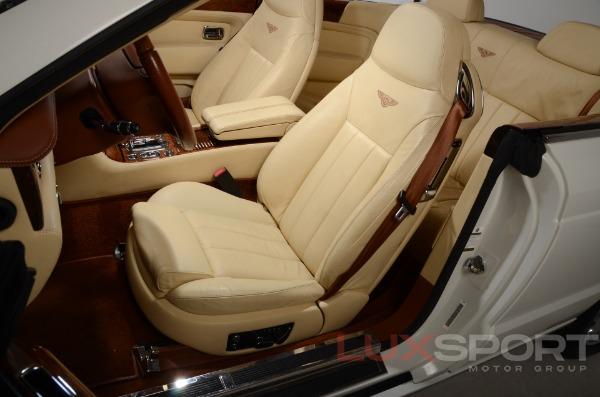 Used 2009 Bentley Azure  | Woodbury, NY