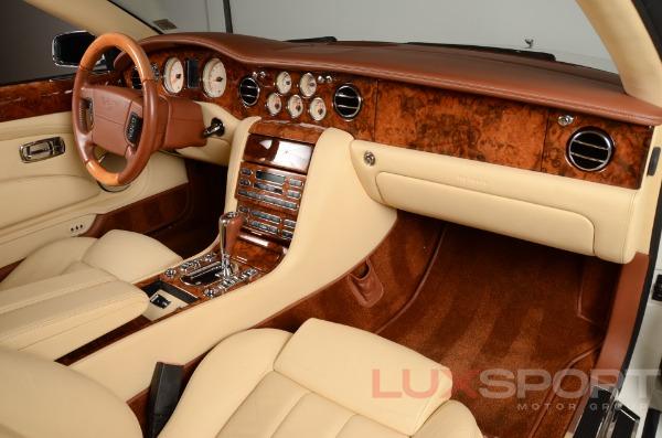 Used 2009 Bentley Azure  | Woodbury, NY