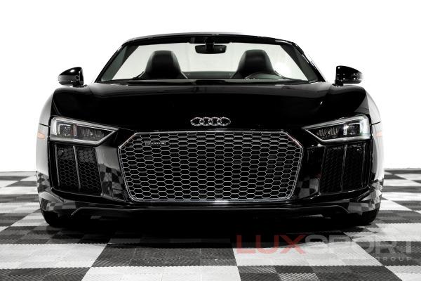 Used 2017 Audi R8 5.2 quattro V10 Spyder | Woodbury, NY
