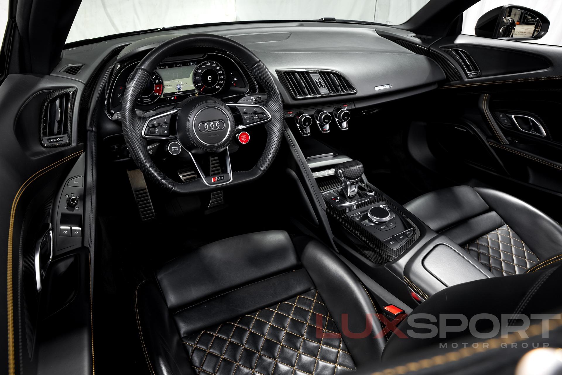 Used 2017 Audi R8 5.2 quattro V10 Spyder | Woodbury, NY