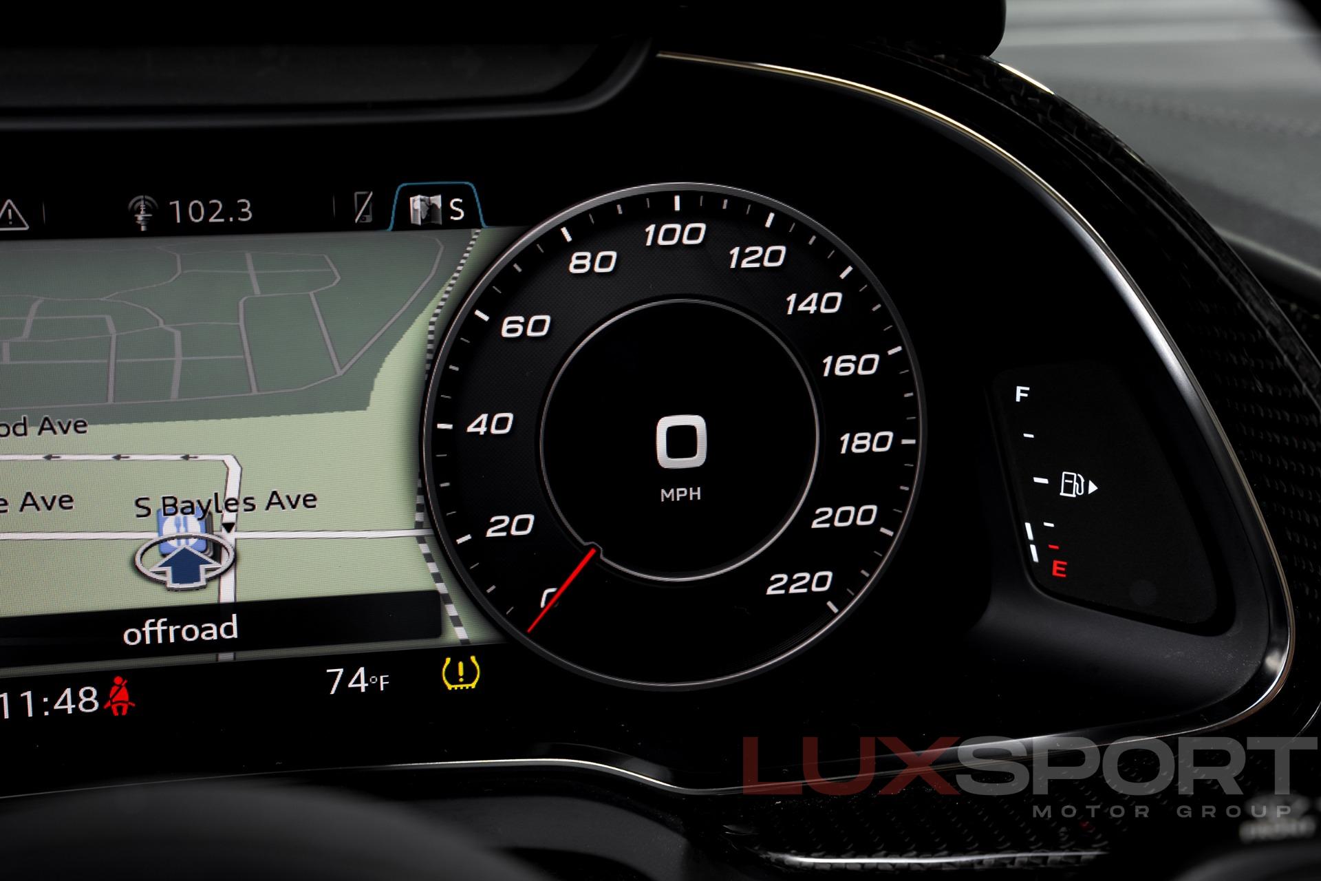Used 2017 Audi R8 5.2 quattro V10 Spyder | Woodbury, NY