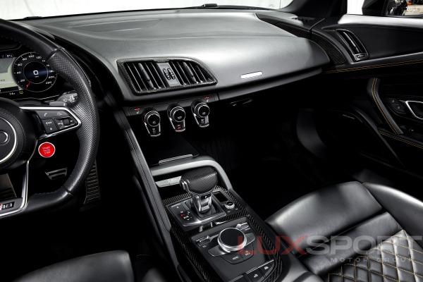 Used 2017 Audi R8 5.2 quattro V10 Spyder | Woodbury, NY