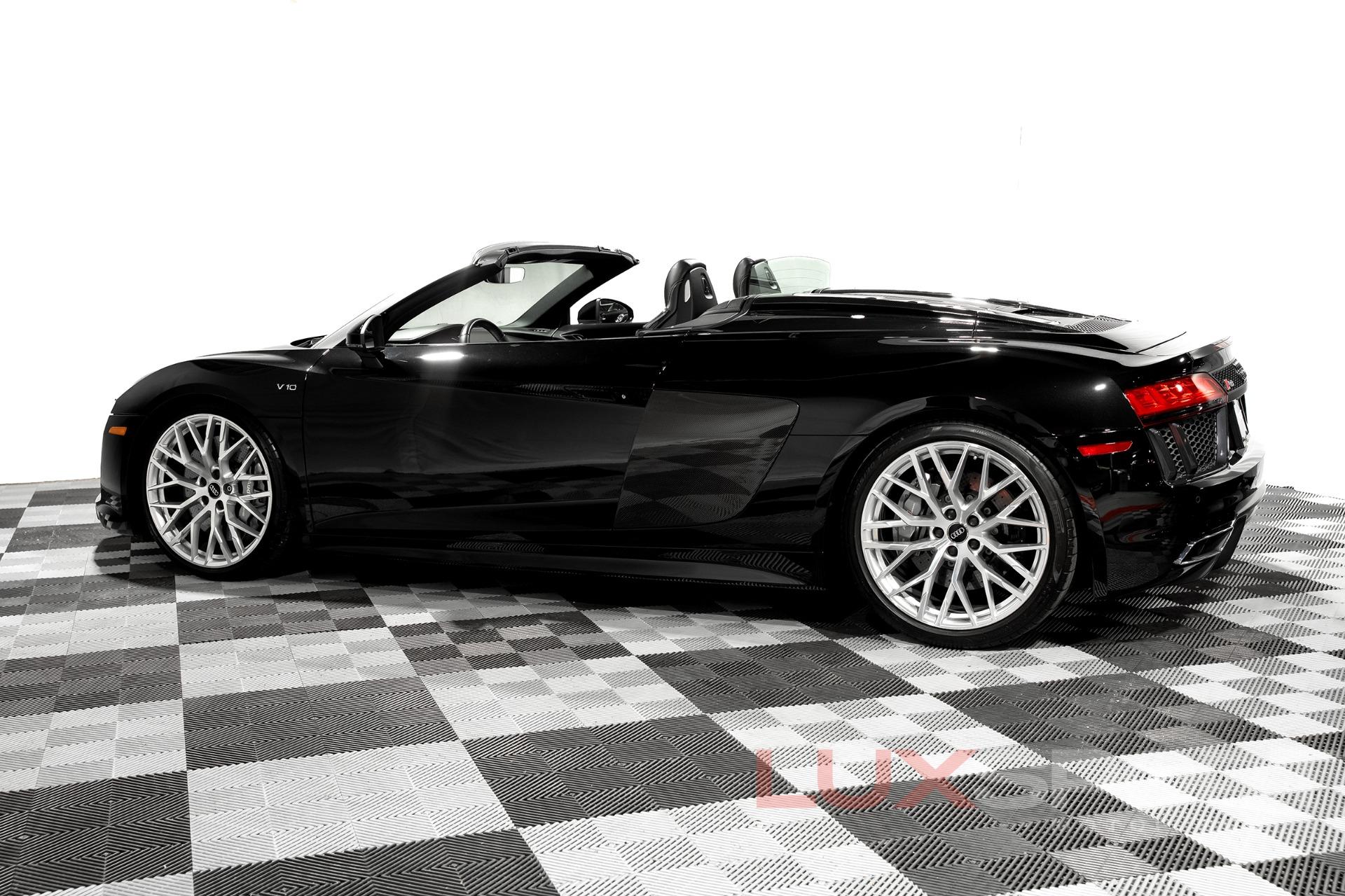 Used 2017 Audi R8 5.2 quattro V10 Spyder | Woodbury, NY