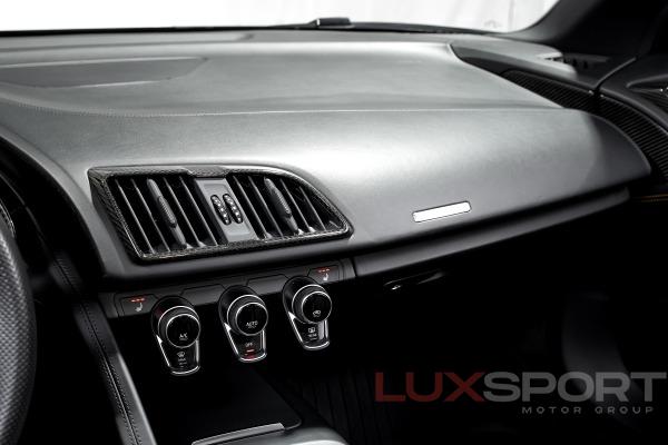 Used 2017 Audi R8 5.2 quattro V10 Spyder | Woodbury, NY