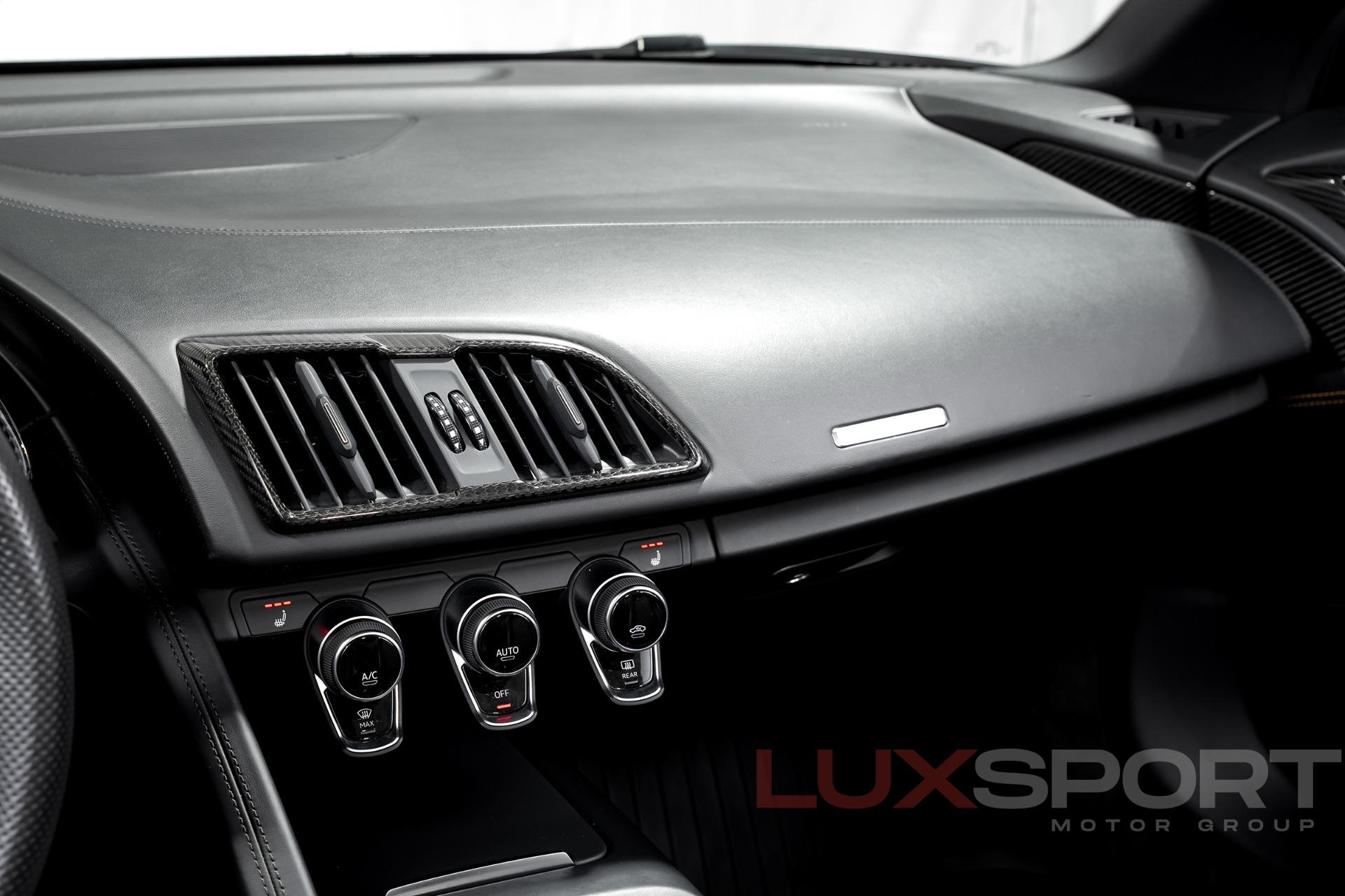 Used 2017 Audi R8 5.2 quattro V10 Spyder | Woodbury, NY