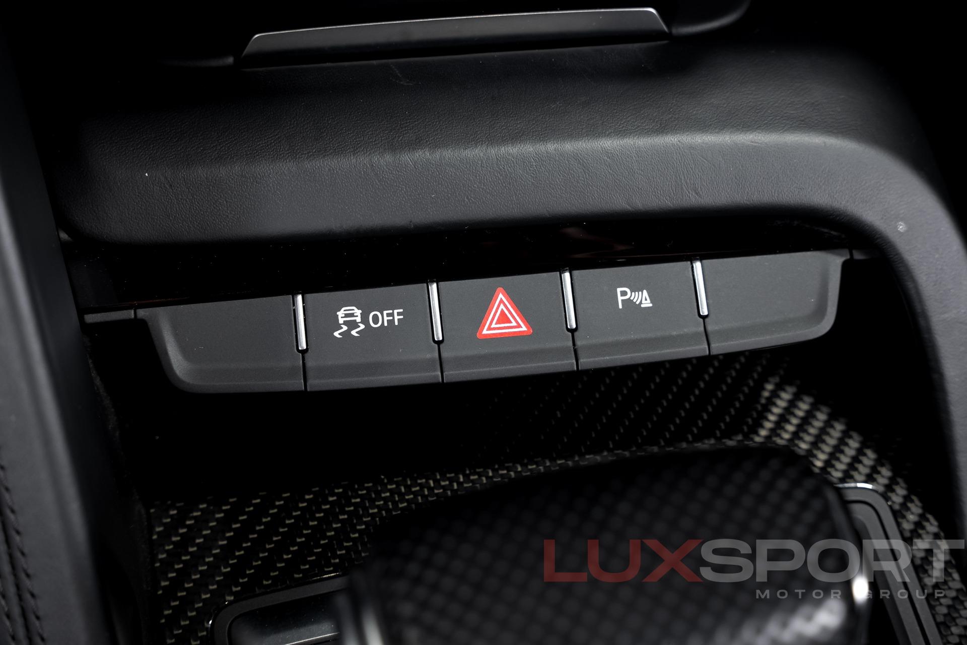 Used 2017 Audi R8 5.2 quattro V10 Spyder | Woodbury, NY