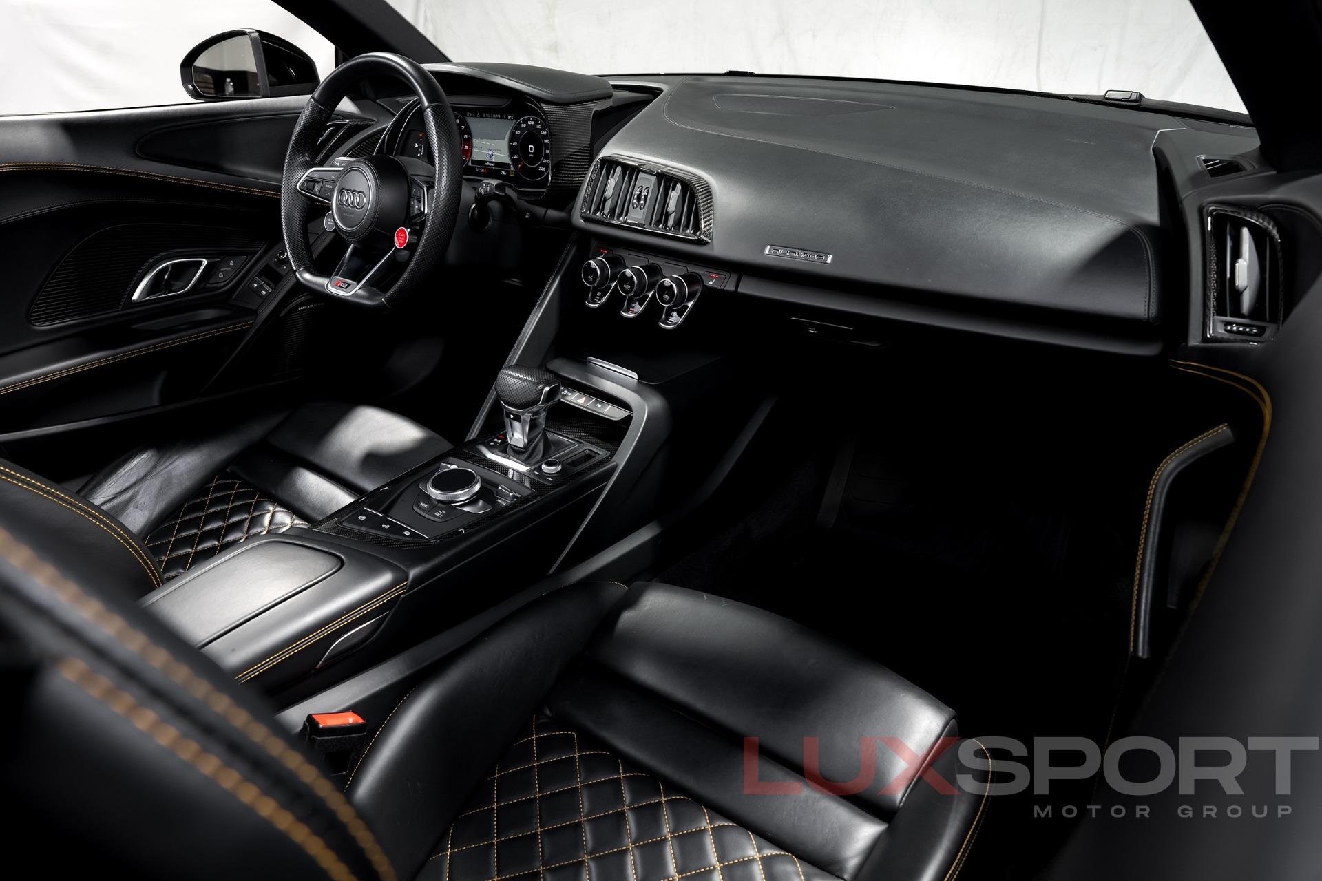 Used 2017 Audi R8 5.2 quattro V10 Spyder | Woodbury, NY