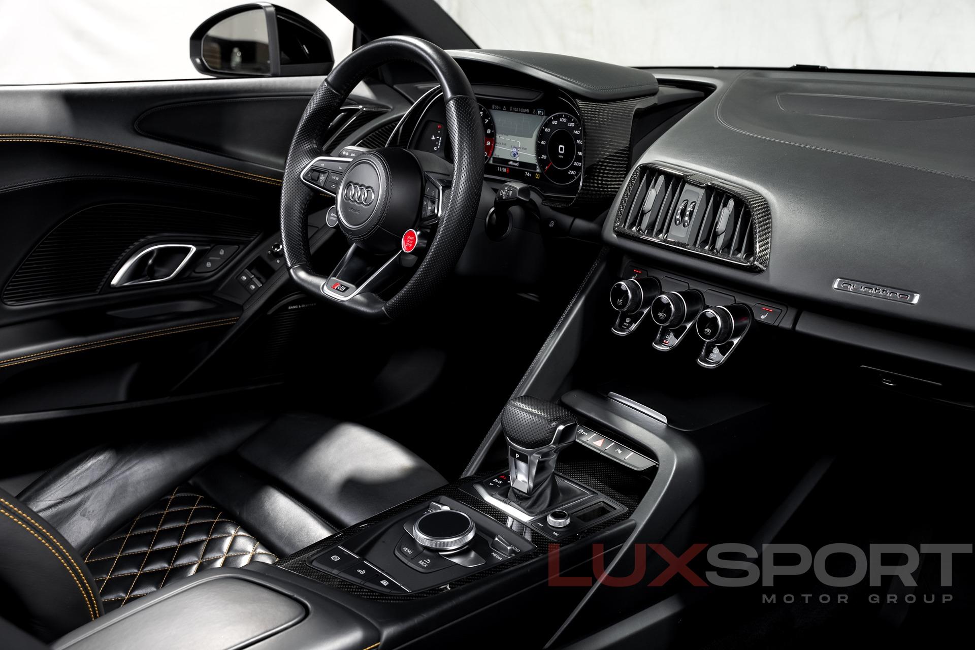 Used 2017 Audi R8 5.2 quattro V10 Spyder | Woodbury, NY