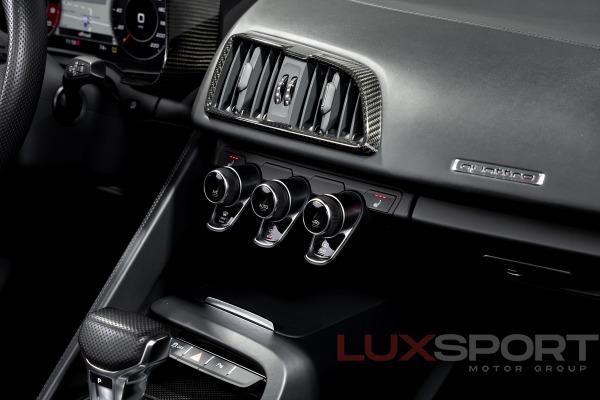 Used 2017 Audi R8 5.2 quattro V10 Spyder | Woodbury, NY
